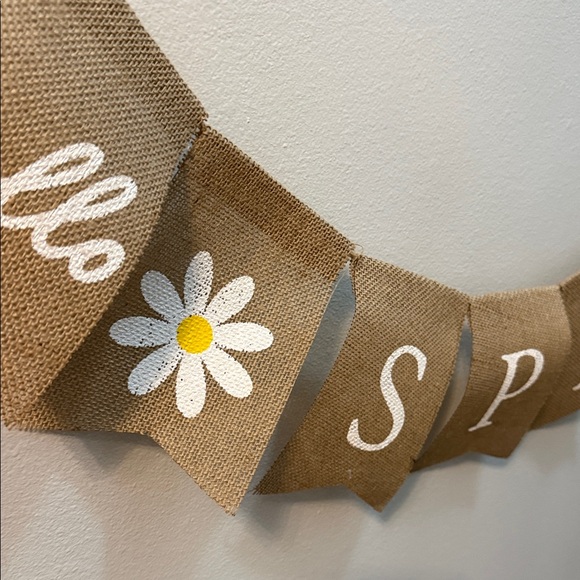 Spring Burlap Banner - Picture 2 of 3